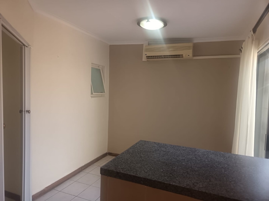 3 Bedroom Property for Sale in Rhodesdene Northern Cape